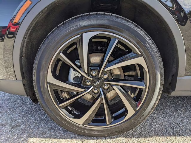 2025 Black Metallic Lincoln Corsair Reserve FWD SUV