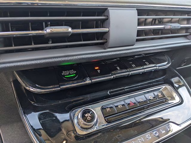 2025 Black Metallic Lincoln Corsair Reserve FWD SUV