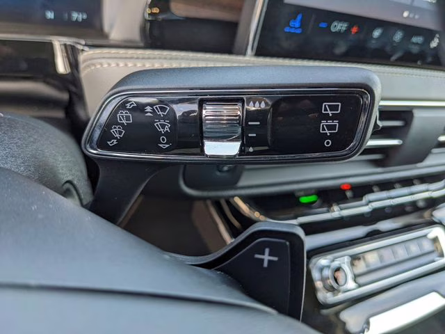 2025 Black Metallic Lincoln Corsair Reserve FWD SUV