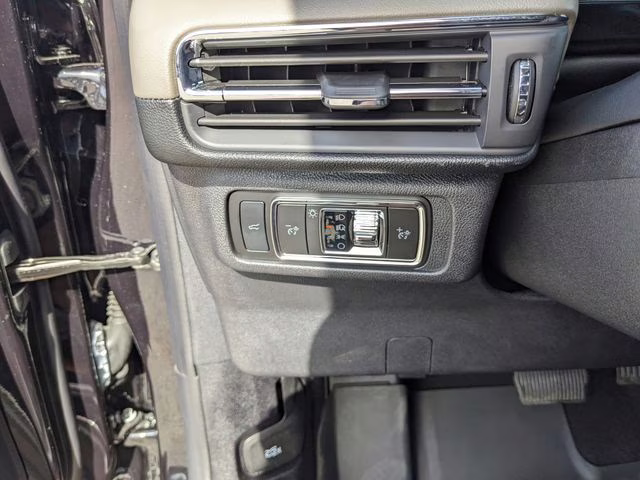 2025 Black Metallic Lincoln Corsair Reserve FWD SUV