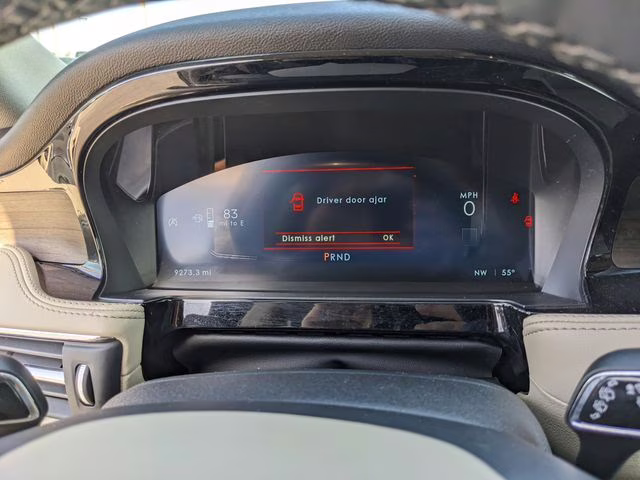 2025 White Metallic Lincoln Corsair Reserve FWD SUV