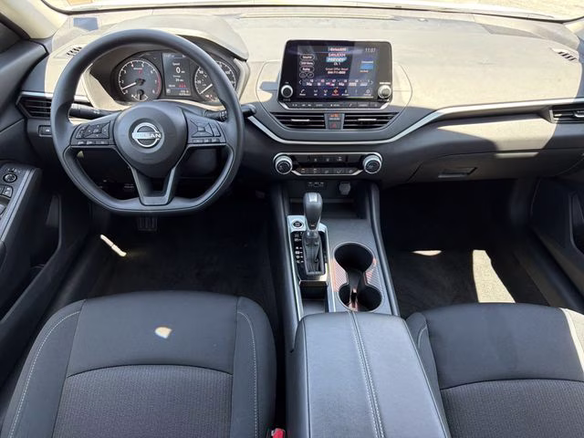 2025 Glacier White Nissan Altima 2.5 S FWD Sedan