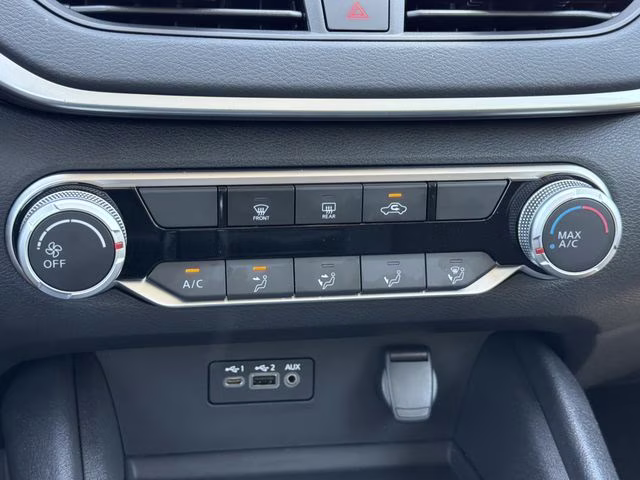 2025 Glacier White Nissan Altima 2.5 S FWD Sedan