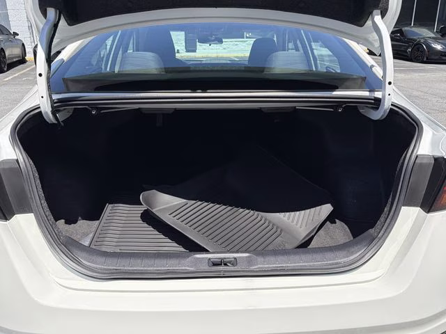 2025 Glacier White Nissan Altima 2.5 S FWD Sedan