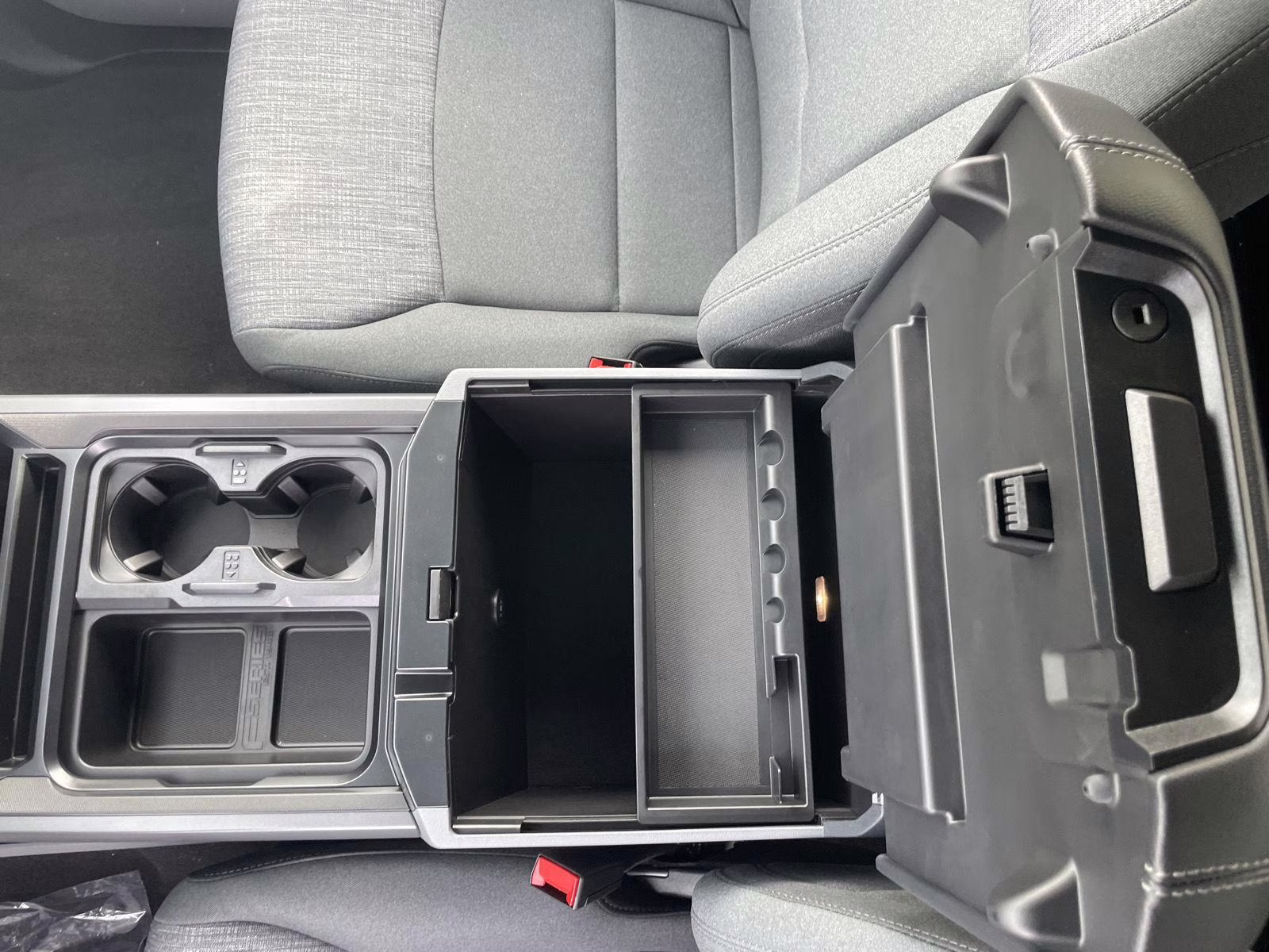 2026 Ruby Red Metallic Tinted Clearcoat Ford Super Duty F-350 SRW XLT 4X4 Truck