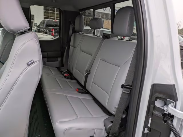 2026 Oxford White Ford Super Duty F-250 SRW XL 4X4 Truck