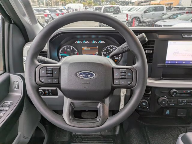 2026 Oxford White Ford Super Duty F-250 SRW XL 4X4 Truck