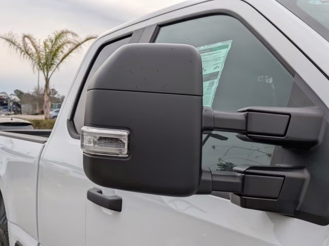 2026 Oxford White Ford Super Duty F-250 SRW XL 4X4 Truck