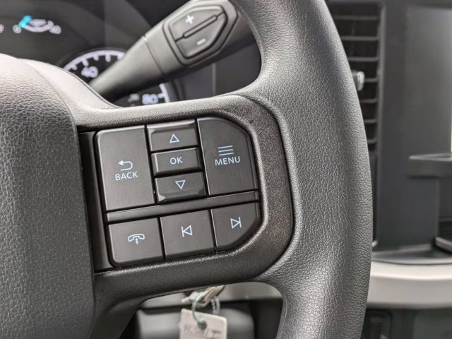 2026 Oxford White Ford Super Duty F-250 SRW XL 4X4 Truck