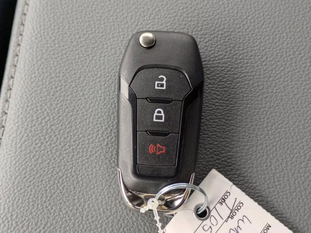 2026 Oxford White Ford Super Duty F-250 SRW XL 4X4 Truck