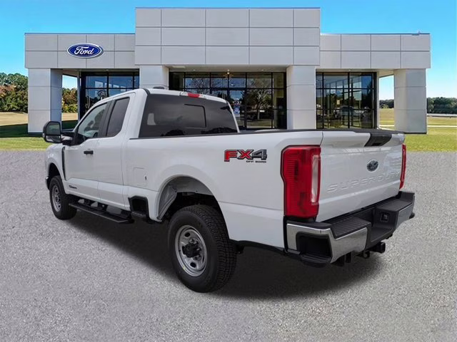 2026 Oxford White Ford Super Duty F-250 SRW XL 4X4 Truck