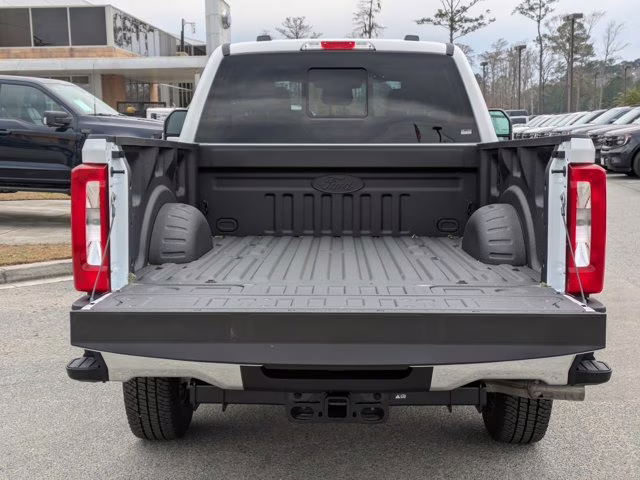2026 Oxford White Ford Super Duty F-250 SRW XL 4X4 Truck