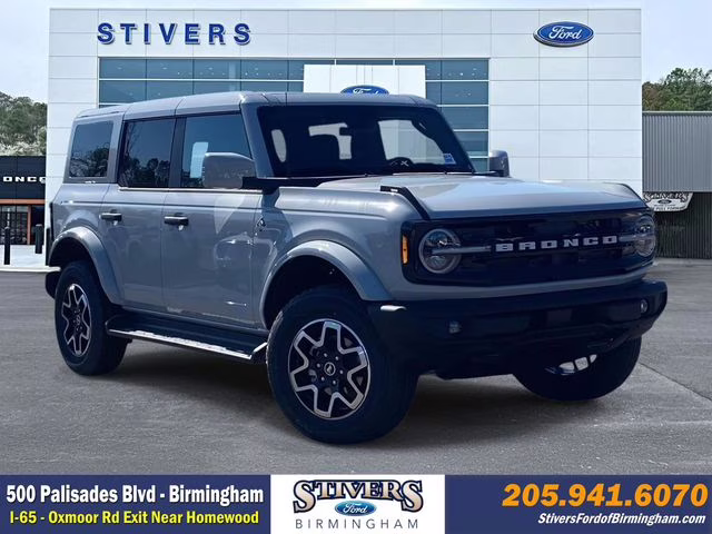 2026 Avalanche Ford Bronco Outer Banks 4X4 SUV