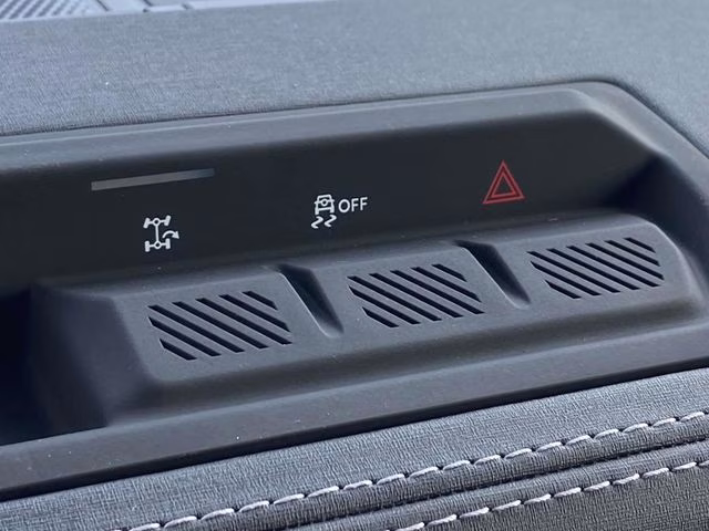 2026 Oxford White Ford Bronco Outer Banks 4X4 SUV