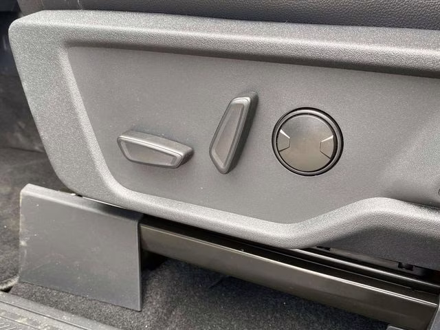 2026 Shadow Black Ford Bronco Outer Banks 4X4 SUV