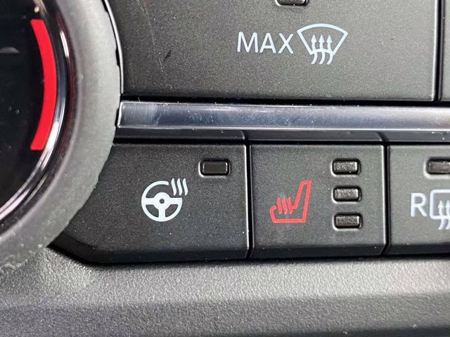 2026 Shadow Black Ford Bronco Outer Banks 4X4 SUV