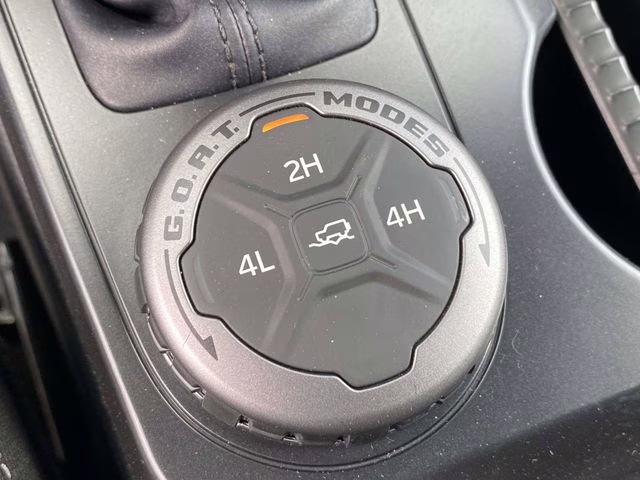 2026 Shadow Black Ford Bronco Outer Banks 4X4 SUV