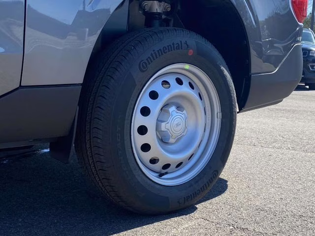 2026 Gray Metallic Ford Maverick XL FWD Truck