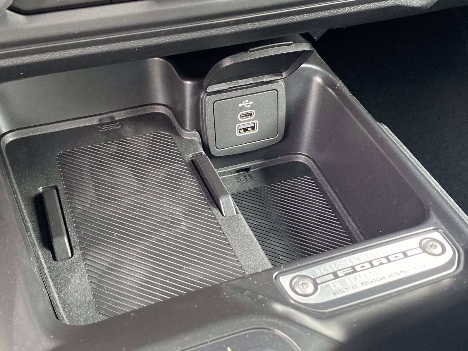 2026 Shadow Black Ford Bronco Big Bend 4X4 SUV