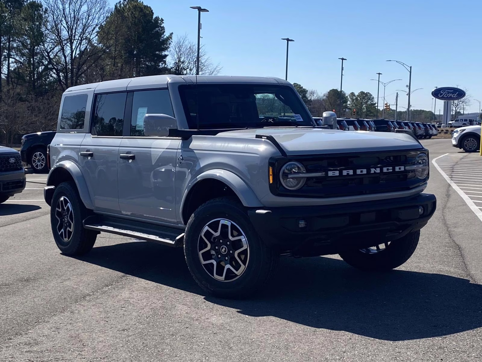2026 Avalanche Ford Bronco Outer Banks 4X4 SUV