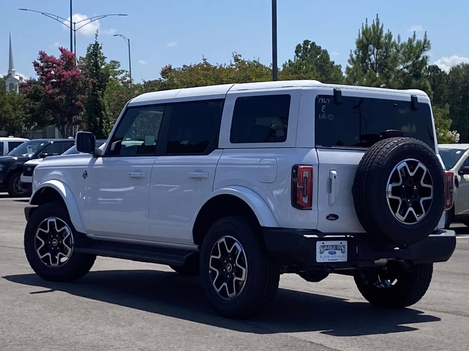 2026 Oxford White Ford Bronco Outer Banks 4X4 SUV