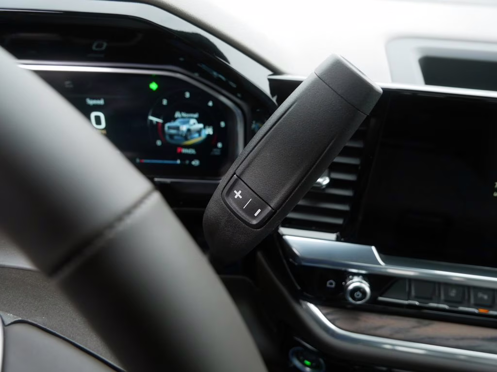 2026 Glacier White Tricoat GMC Sierra 3500HD SLT 4X4 Truck