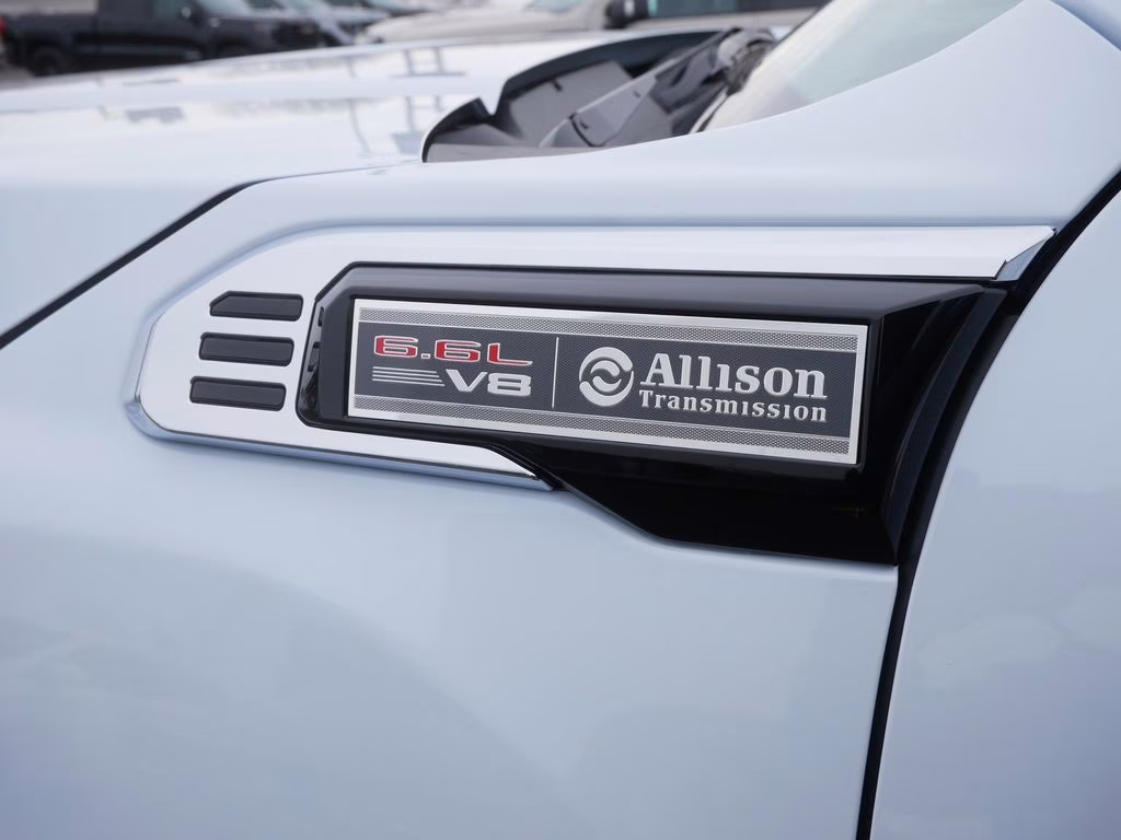 2026 Glacier White Tricoat GMC Sierra 3500HD SLT 4X4 Truck