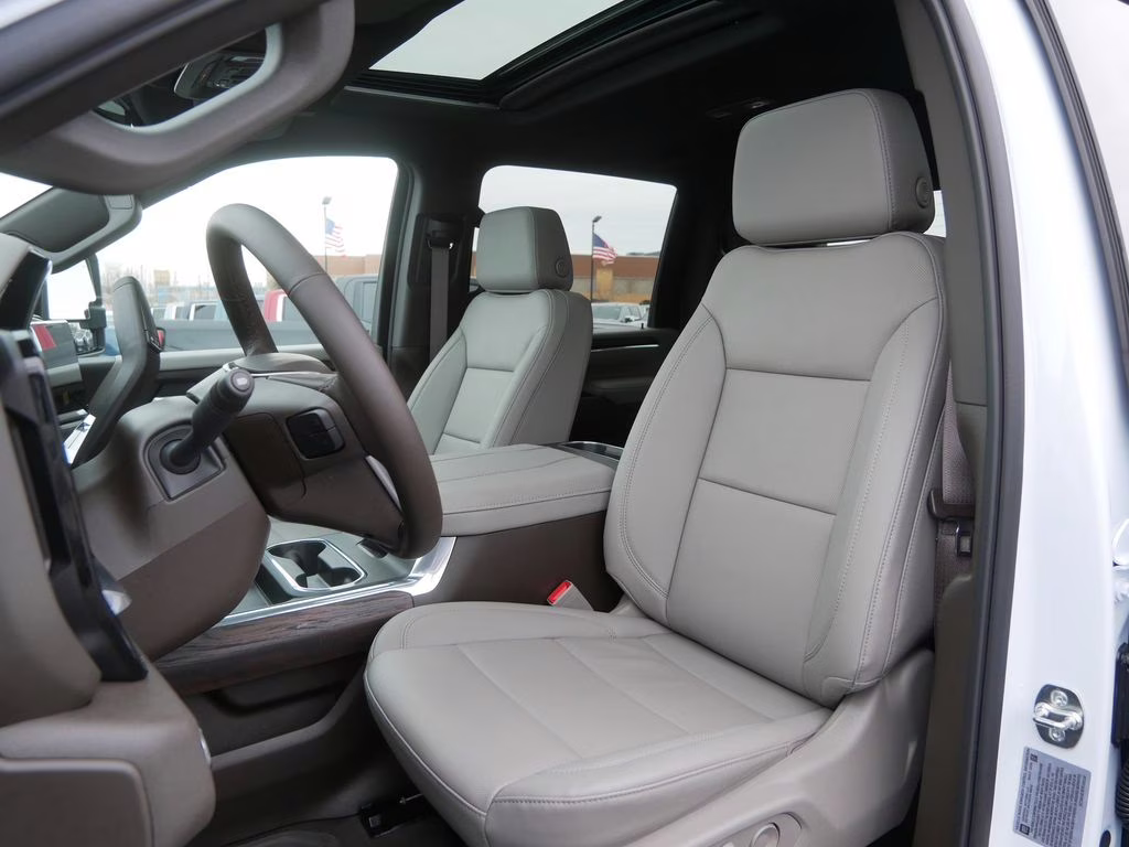 2026 Glacier White Tricoat GMC Sierra 3500HD SLT 4X4 Truck