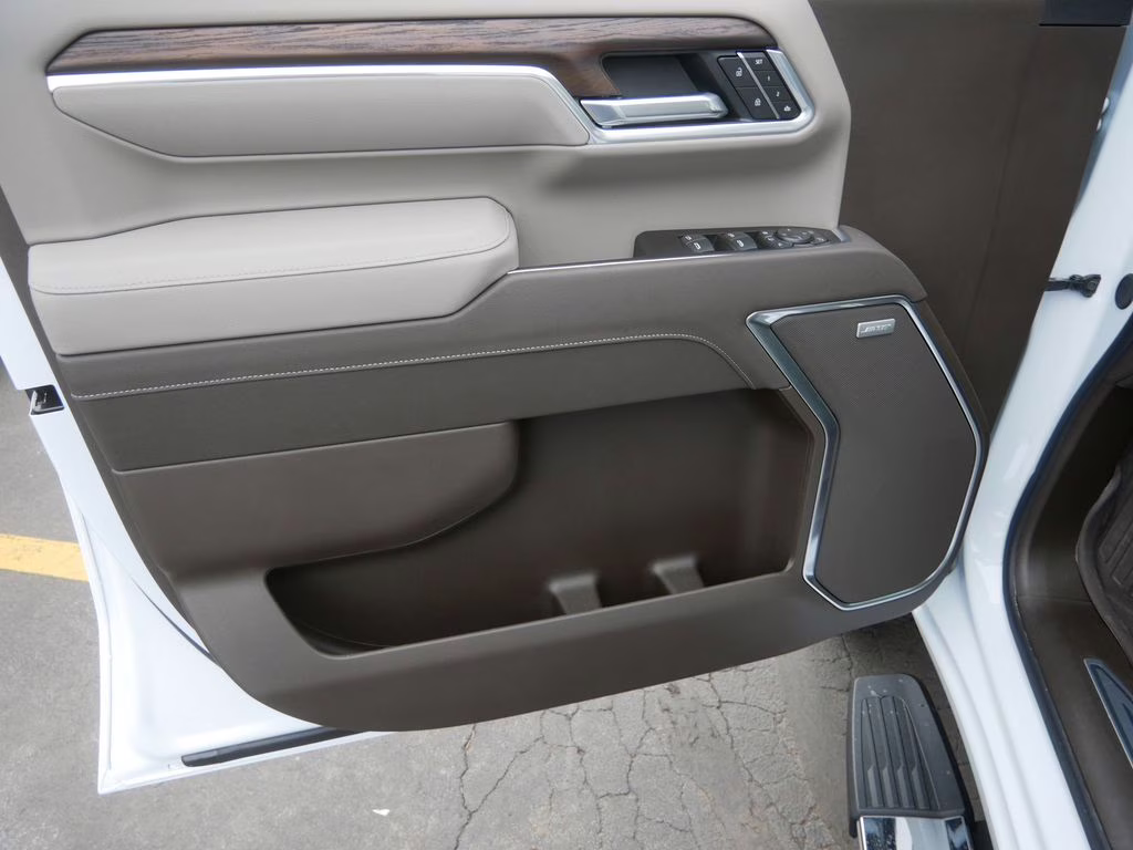 2026 Glacier White Tricoat GMC Sierra 3500HD SLT 4X4 Truck