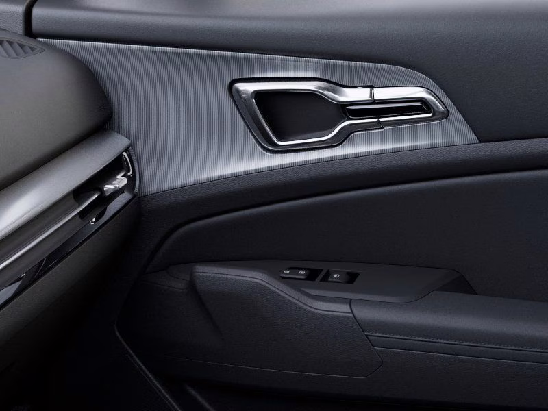 2026 Ebony Black Kia Sportage EX FWD SUV