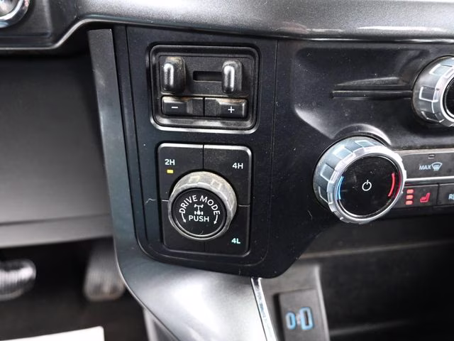2022 Black Metallic Ford F-150 XLT 4X4 Truck