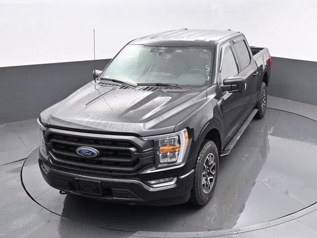 2022 Black Metallic Ford F-150 XLT 4X4 Truck
