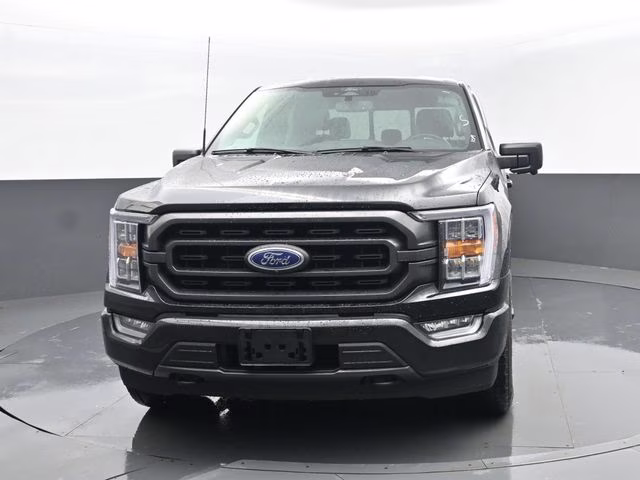 2022 Black Metallic Ford F-150 XLT 4X4 Truck