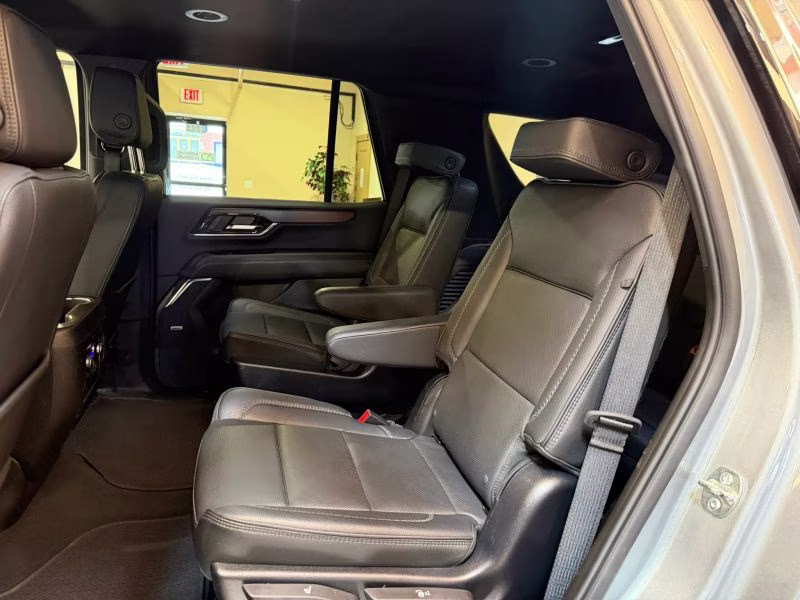 2025 Sterling Metallic GMC Yukon Denali Sport Utility 4D 4X4 SUV