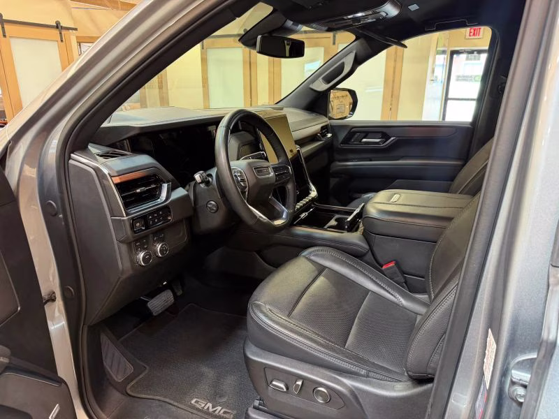 2025 Sterling Metallic GMC Yukon Denali Sport Utility 4D 4X4 SUV