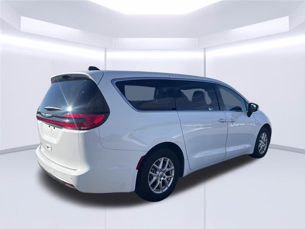 2024 Bright White Clearcoat Chrysler Pacifica Touring L FWD Van