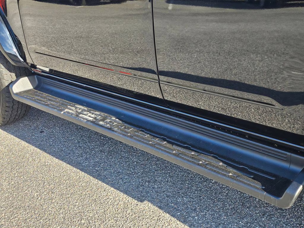 2026 Shadow Black Ford Bronco Outer Banks 4X4 SUV