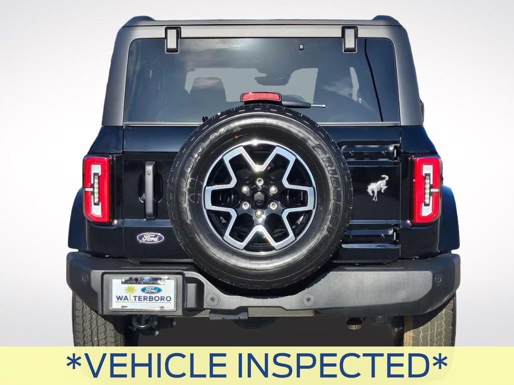 2026 Shadow Black Ford Bronco Outer Banks 4X4 SUV