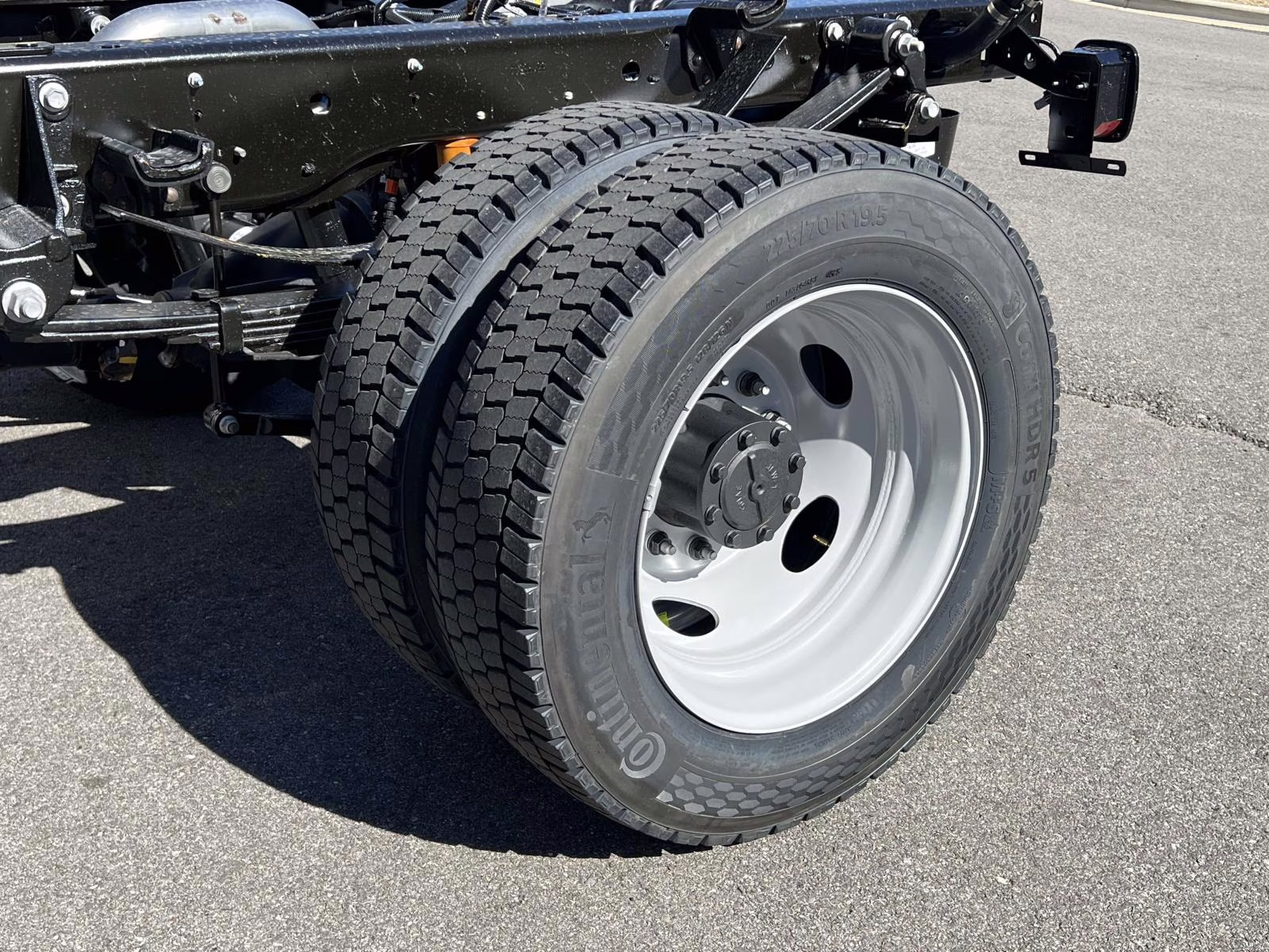 2026 Oxford White Ford Super Duty F-450 DRW XL 4X4 Chassis