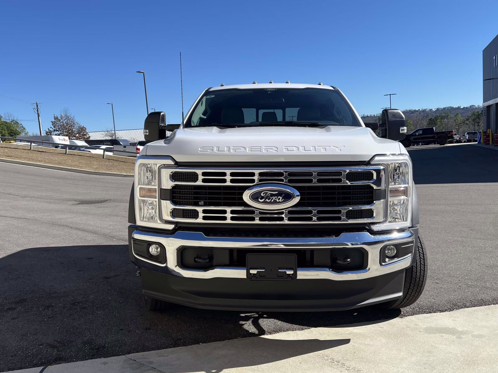 2026 Oxford White Ford Super Duty F-450 DRW XL 4X4 Chassis