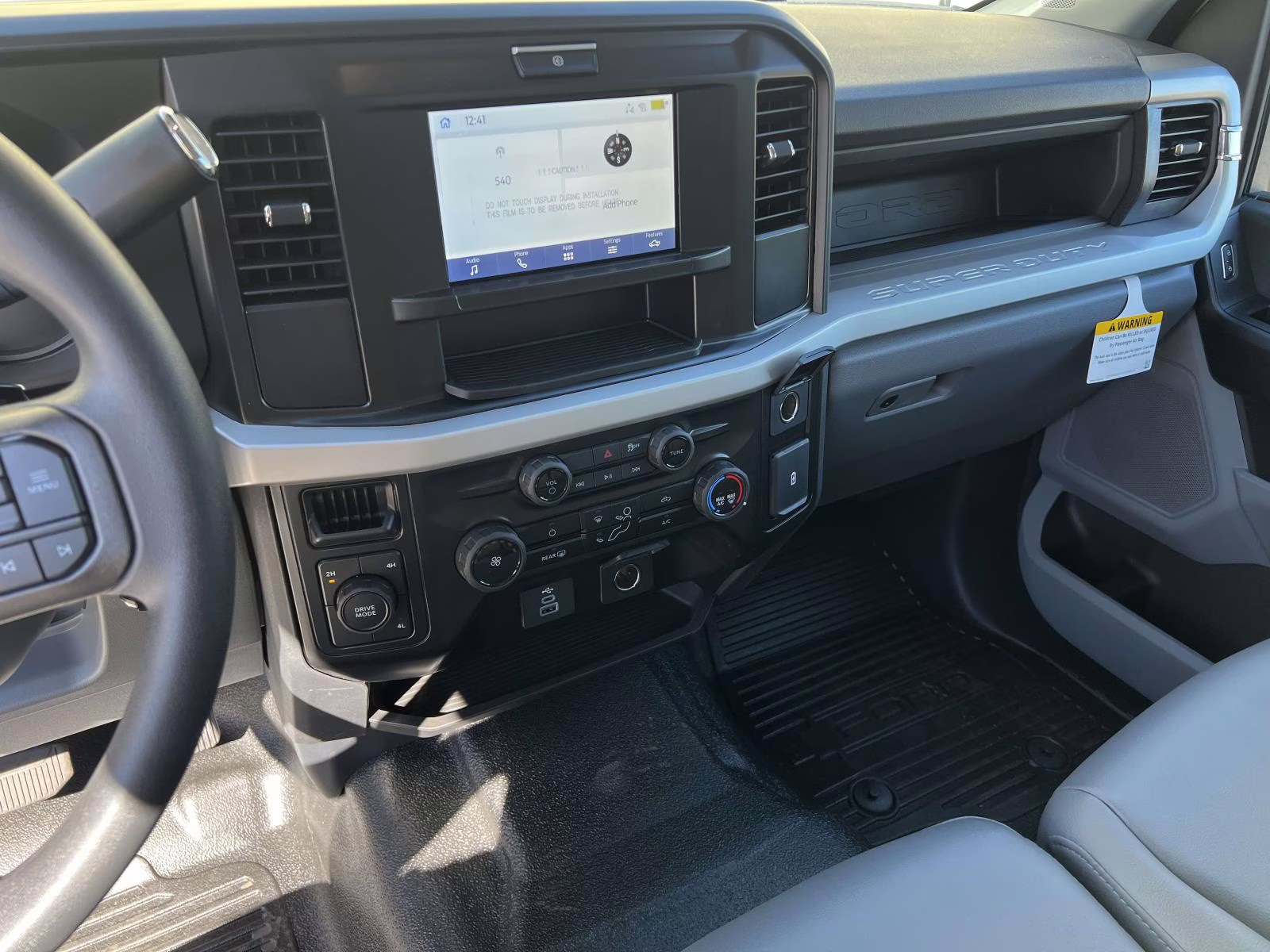 2026 Oxford White Ford Super Duty F-450 DRW XL 4X4 Chassis