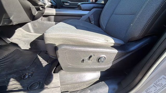 2021 Billet Silver Metallic Clearcoat Ram 1500 Big Horn/Lone Star 4X4 Truck