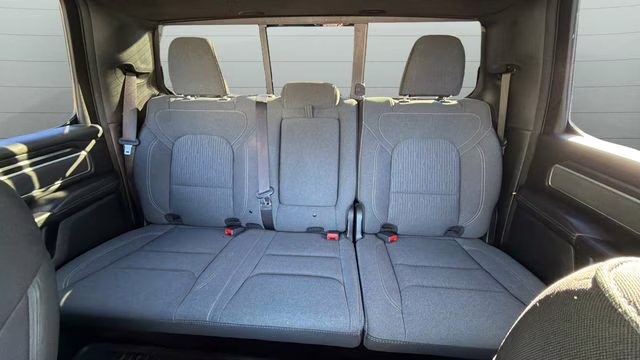 2021 Billet Silver Metallic Clearcoat Ram 1500 Big Horn/Lone Star 4X4 Truck