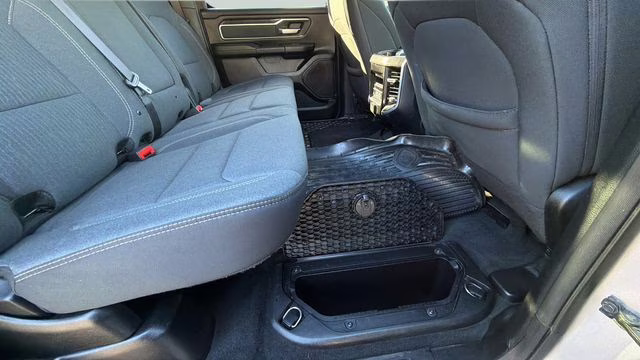 2021 Billet Silver Metallic Clearcoat Ram 1500 Big Horn/Lone Star 4X4 Truck