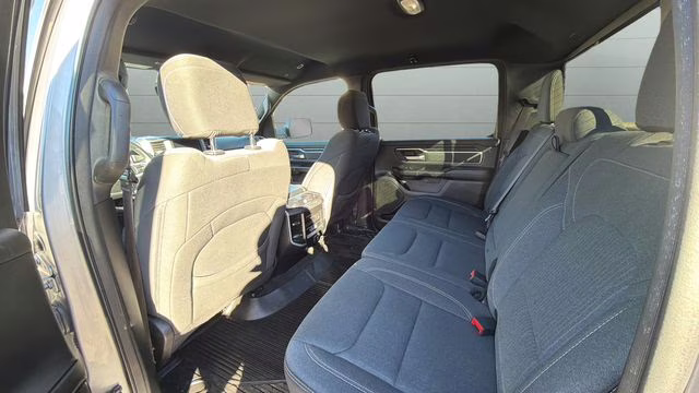 2021 Billet Silver Metallic Clearcoat Ram 1500 Big Horn/Lone Star 4X4 Truck