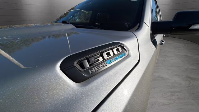 2021 Billet Silver Metallic Clearcoat Ram 1500 Big Horn/Lone Star 4X4 Truck