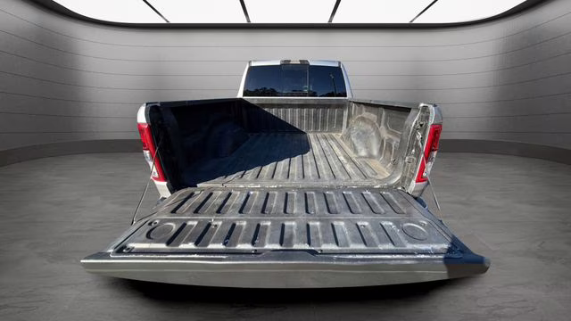 2021 Billet Silver Metallic Clearcoat Ram 1500 Big Horn/Lone Star 4X4 Truck