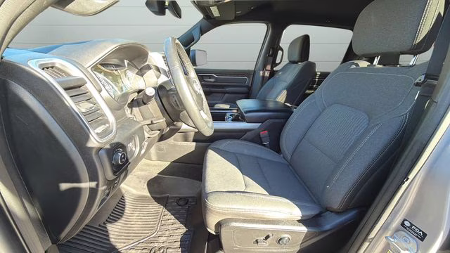 2021 Billet Silver Metallic Clearcoat Ram 1500 Big Horn/Lone Star 4X4 Truck