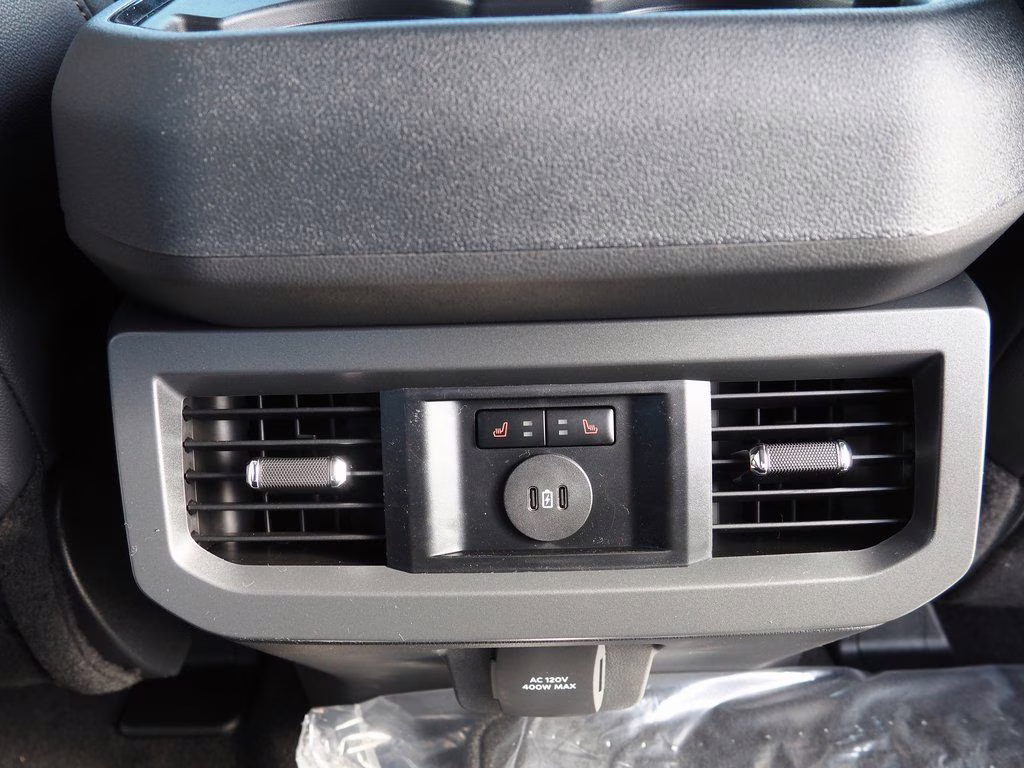 2026 Black Metallic Ford Super Duty F-350 SRW Lariat 4X4 Truck