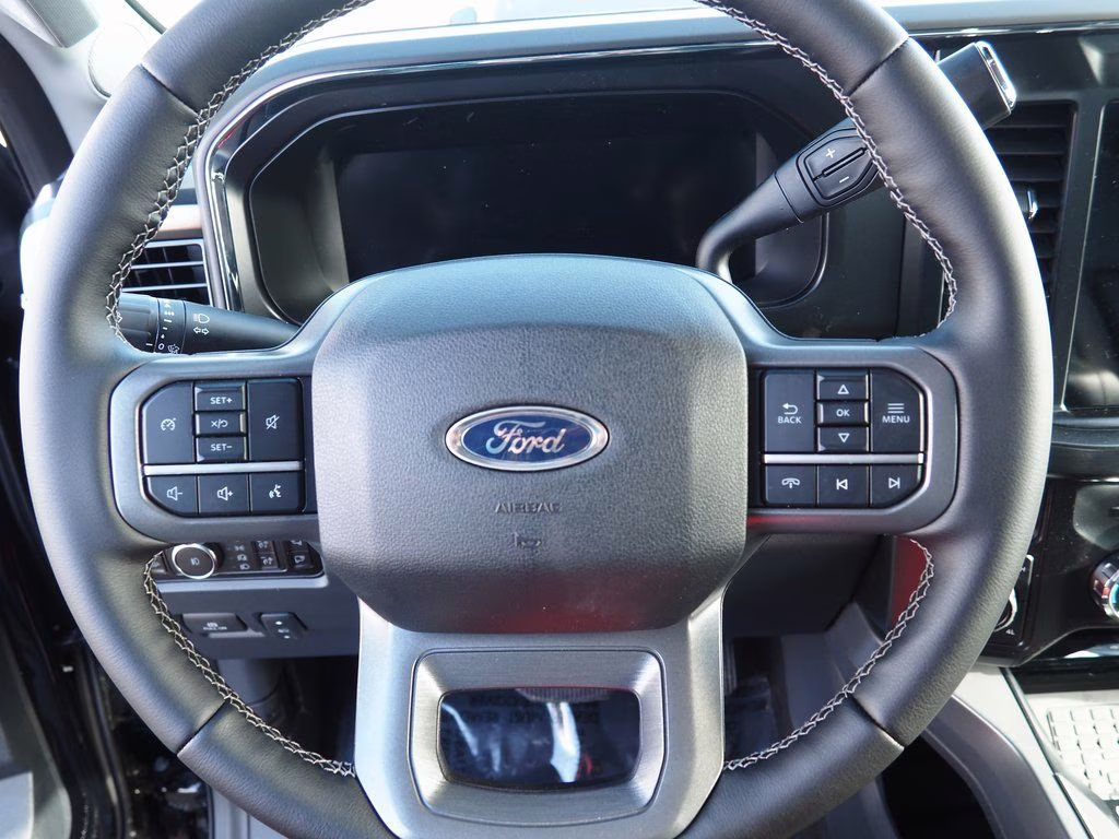 2026 Black Metallic Ford Super Duty F-350 SRW Lariat 4X4 Truck